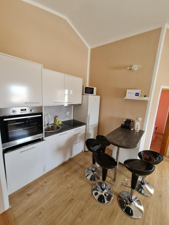 ויר Apartman ˝Abaza˝ מראה חיצוני תמונה